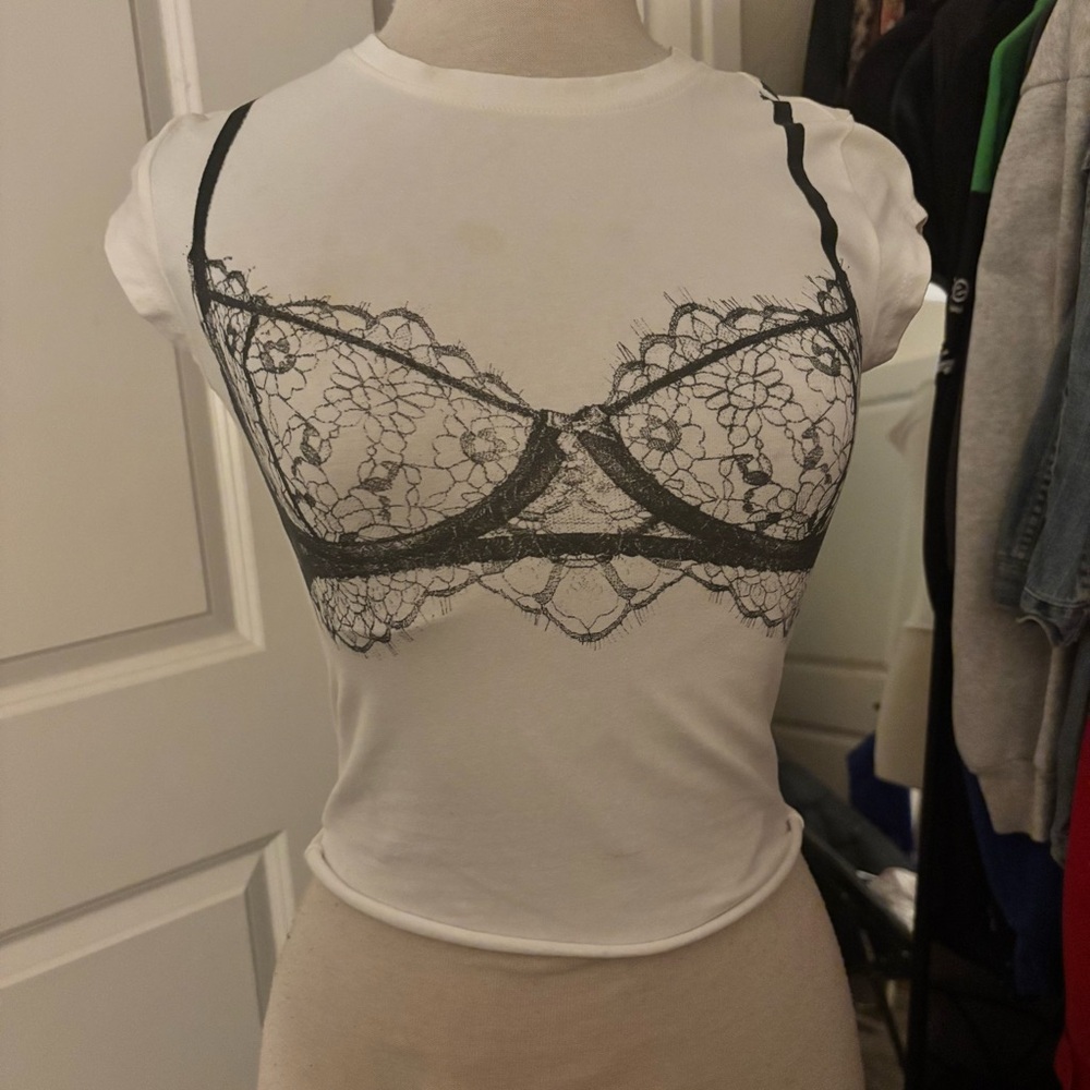 White graphic baby tee